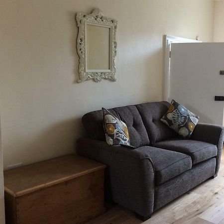 West View Apartment Belford Bagian luar foto